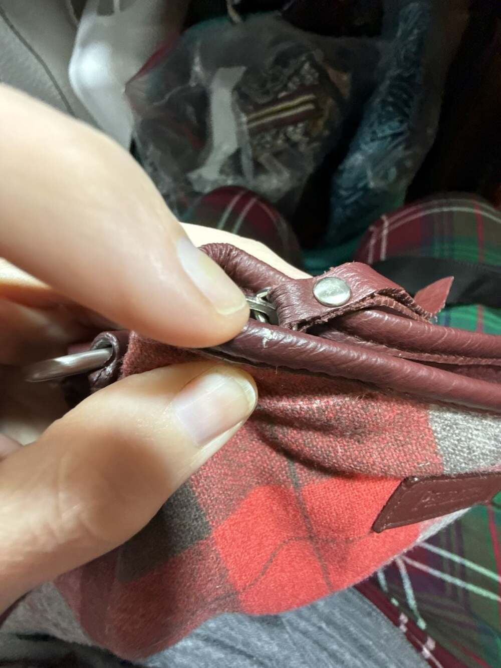 Pendleton Red Plaid Wool and Leather Crossbody Bag - Picture 11 of 11